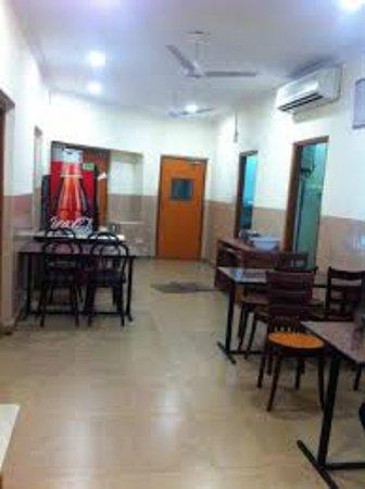 Bhupendra Mansion South Indian Breakfast