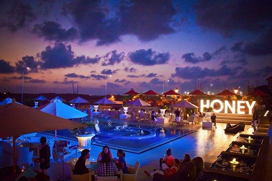 Honey Beach Club