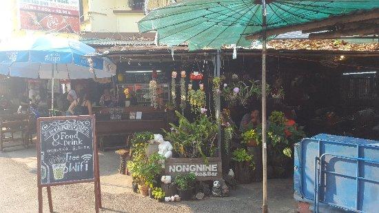 Nongnine Bike & Bar & Restaurant