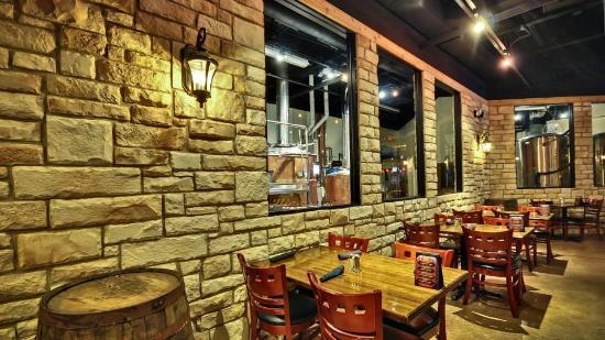 Hopvine Brewing Company