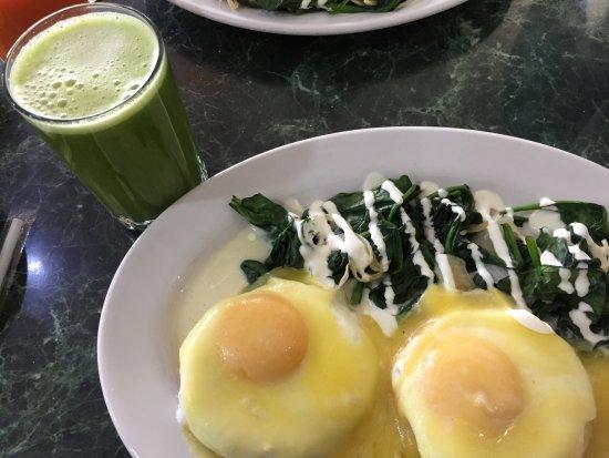 Los Bisquets De Obregon