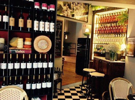 Casa da Praia Tapas Bar & Wine Bar