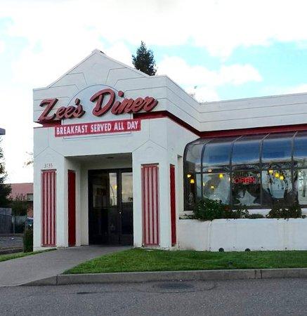 Zee's Diner