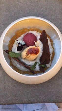 Carlina Restaurant & Bar