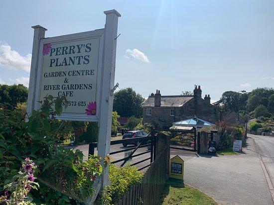 Perry's Plants River Gardens Cafe