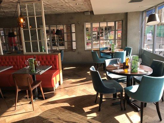 Wildwood Restaurant & Bar