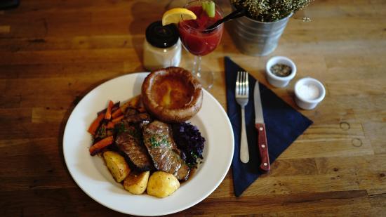 The Stage Door Pub & Kitchen