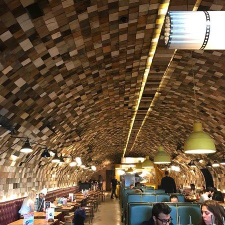 Nando's Vauxhall Arches