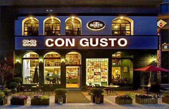 Con Gusto Restaurant