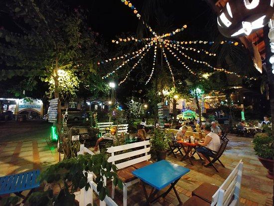 Bao Quynh Restaurant