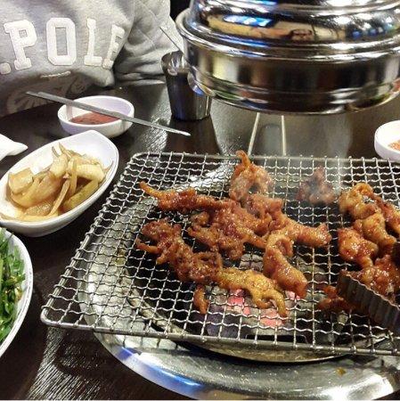 Gwakdaerikkom Daeri Chicken Daeri