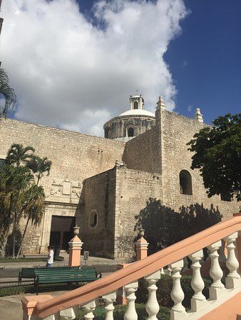 Arquidiocesis de Yucatan A.R. Iglesia el Jesus