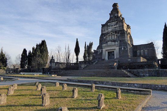 mausoleo della famiglia Crespi