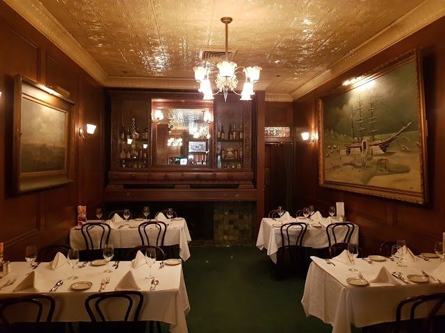 Jake's Famous Crawfish