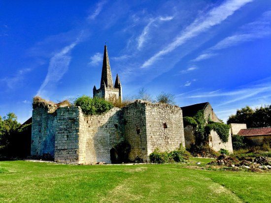 Abbaye Royale Saint Michel de Bois Aubry