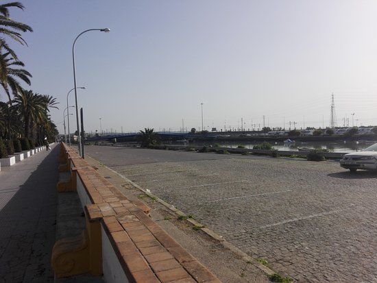 Parque Calderón y Vergel del Conde