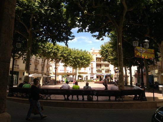 Plaça Nova