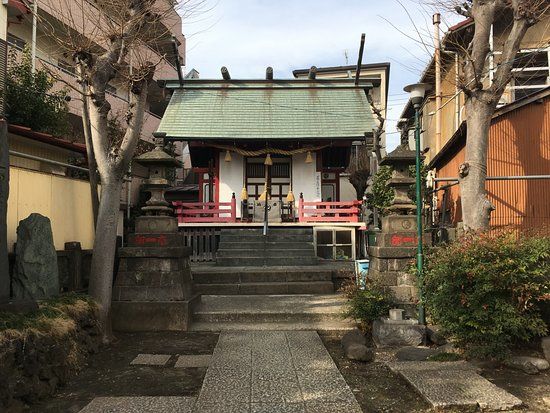 Tsushima Shrine