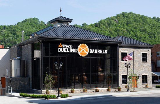 Dueling Barrels Brewery & Distillery