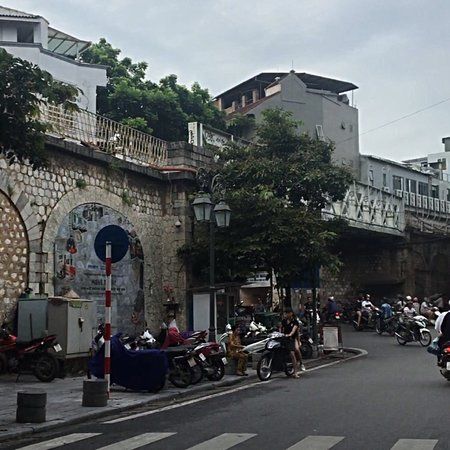 Trompe L'oeil Murals