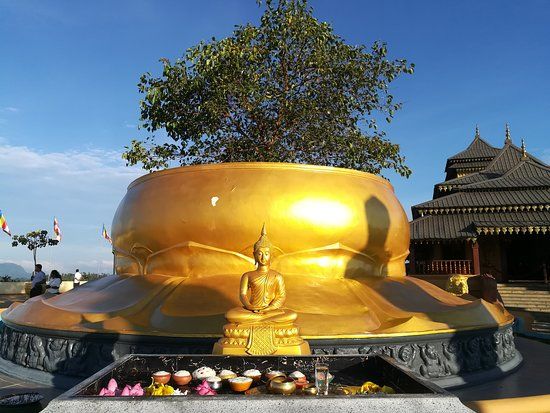 Nelligala International Buddhist Centre