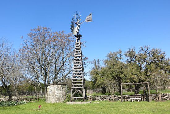 Dr. Pound Historical Farmstead & Museum