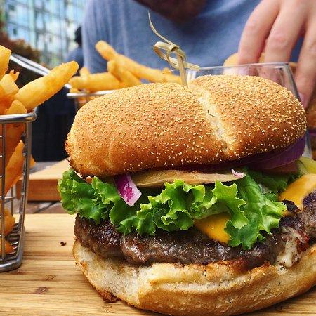 Roses New York Restaurant