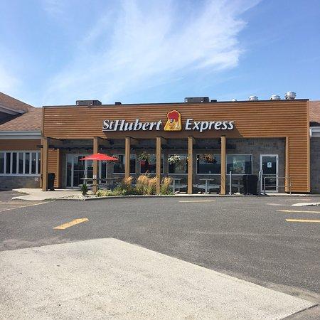 St-Hubert Express