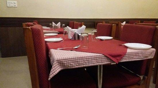 Hotel Desert Raaga Restaurant