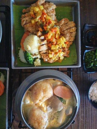 锅板居 The Shack Malaysia