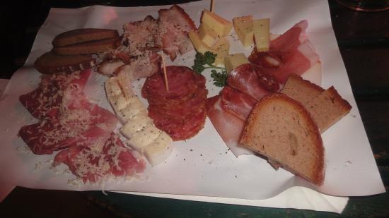 Weinbau & Buschenschank Familie Frauneder