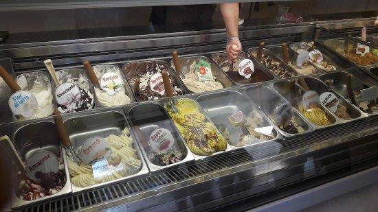 Il Sorbetto Gelateria Artigianale