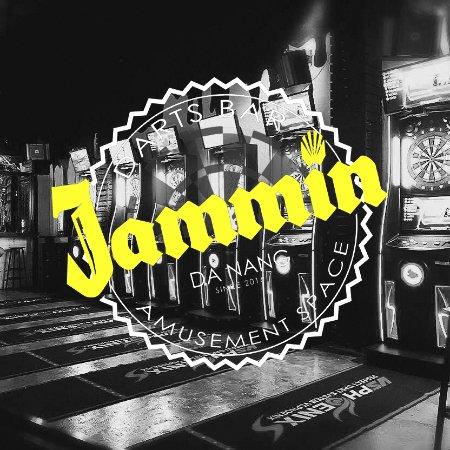 Darts Bar Jammin Danang