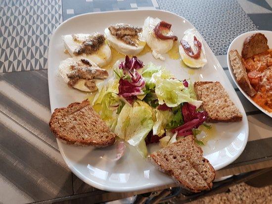 Il Cordiale E Generi Di Conforto