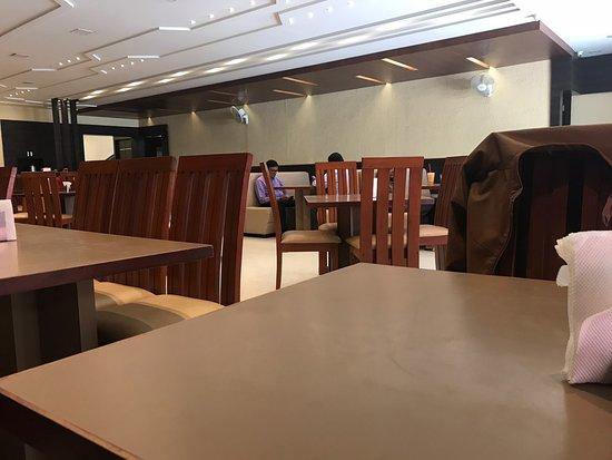 Paramount Restaurant