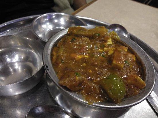 New Kundan Dhaba
