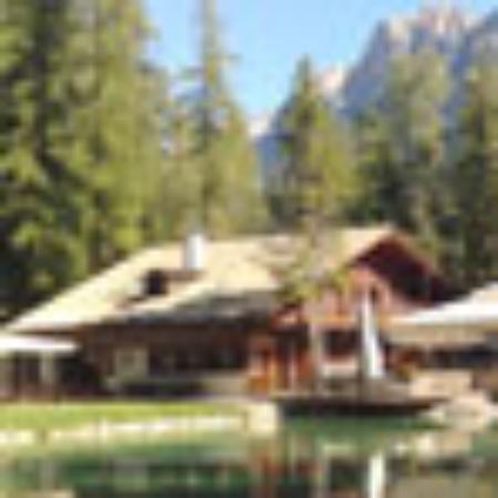 Hotel Mukund Villas Restaurant