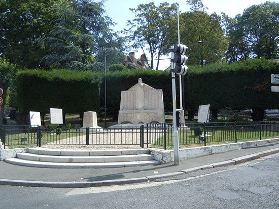Monument aux morts