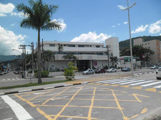 Caragua Beach Shopping Mall