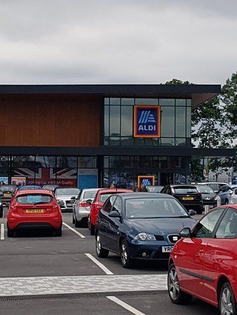St James Retail Park
