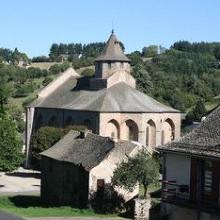 église Saint-Martial de Rieupeyroux