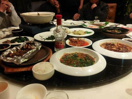 Hu Nan Ren Jia Restaurant