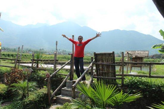 Abah Otje, Domba & Sapi Bakar