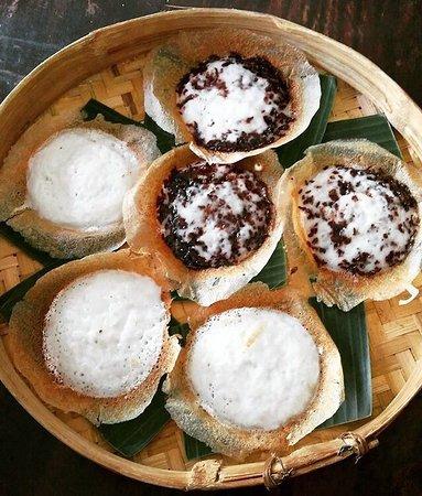 Serabi Notosuman Ny. Lidia