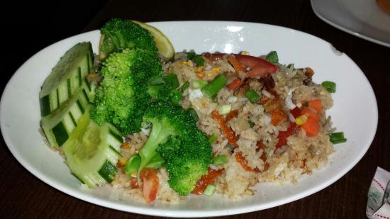 Pinto Thong Thai Restaurant