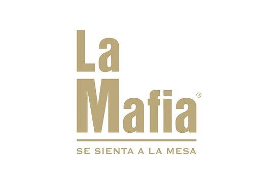 La Mafia se sienta a la mesa