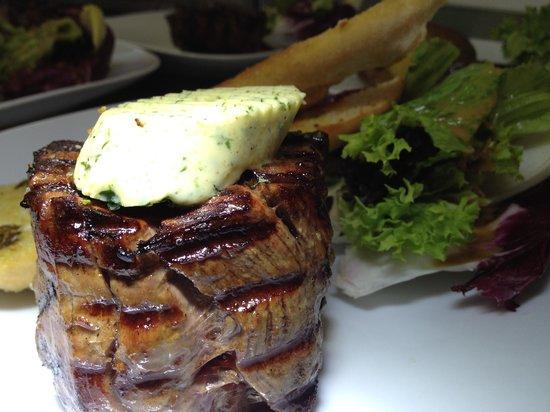 LOFT Restaurant Bar Lounge