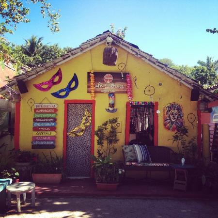 Cafe Cultura Restaurante & Kitsch Bar