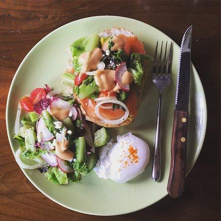 Freedom Healthy Cafe And Restaurant