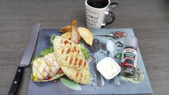 Bubu's Sandwich's & Coffee Al Paso